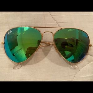 ray ban aviator sunglasses